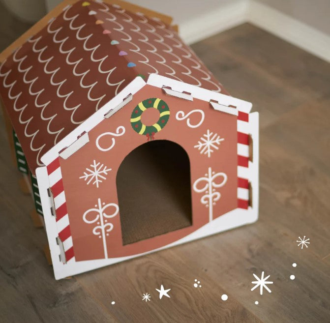 Kitty Christmas Cardboard Gingerbread Home